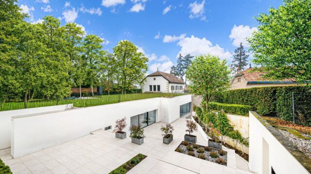 b63aed555546c7dfc2b6b1ee729758f5